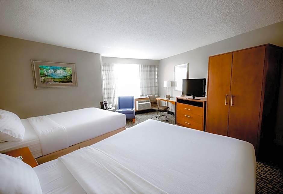 Holiday Inn Raleigh Downtown Capital – Raleigh, NC