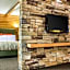 Comfort Inn The Pointe