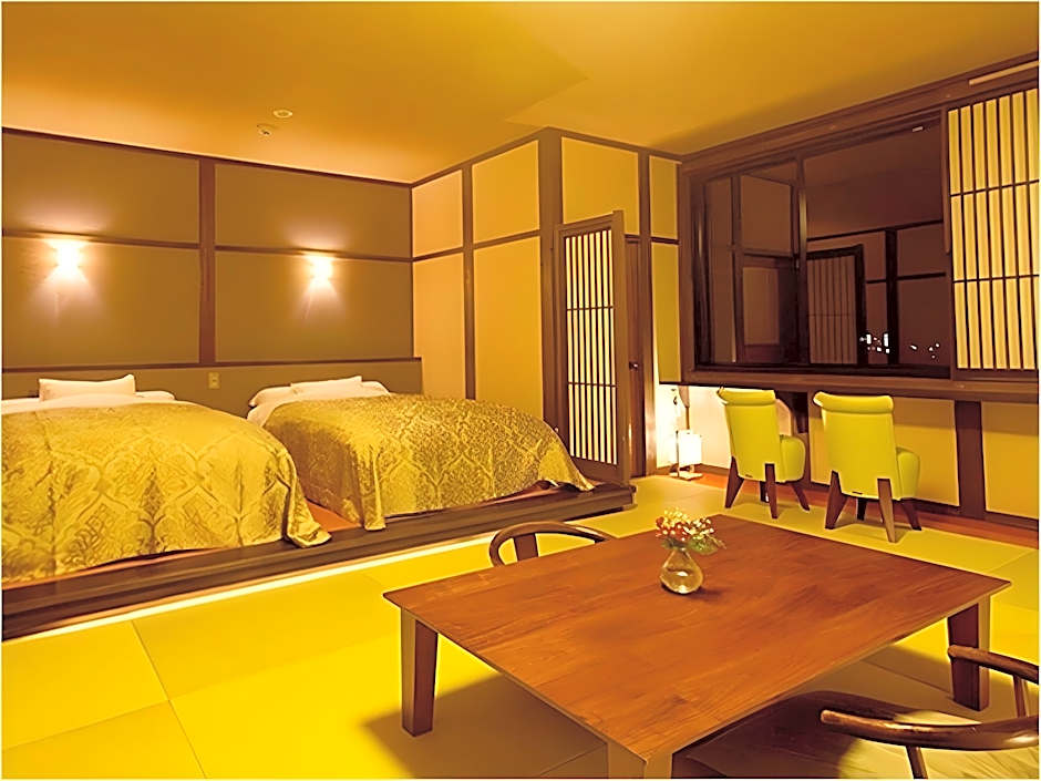 Yufuin Onsen Toshoan