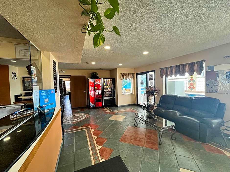 Motel 6 Deming, NM
