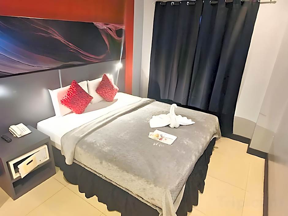 Wow Budget Hotel Cubao