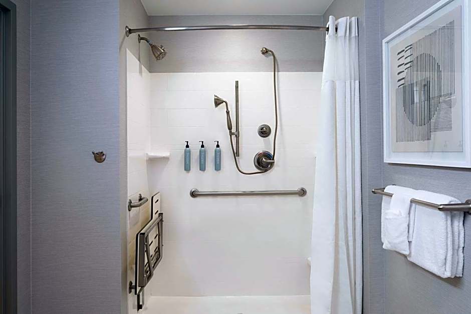 Courtyard by Marriott Columbus New Albany