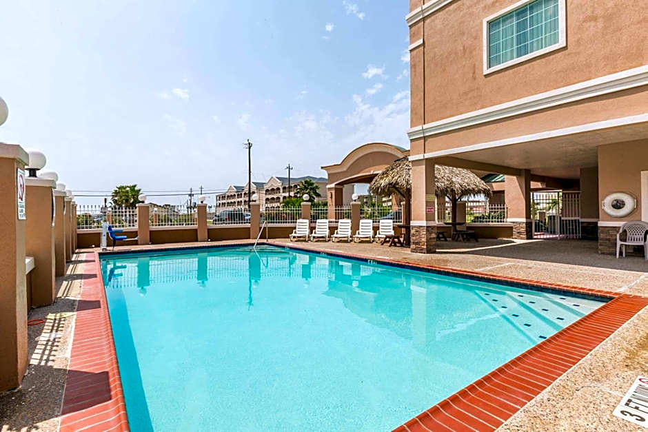 Baymont by Wyndham Galveston