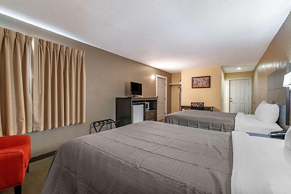 Rodeway Inn Lake George Outlets