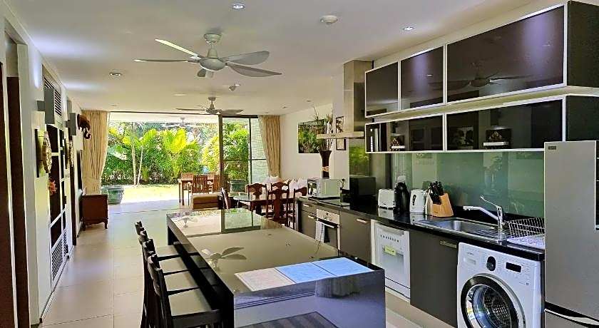 Casuarina Shores Apartment