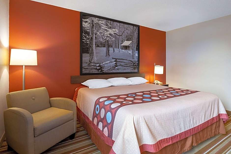 Super 8 by Wyndham Mattoon