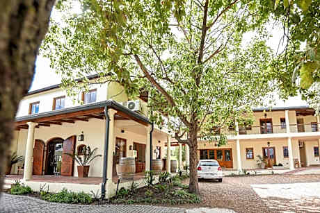 Lovane Boutique Wine Estate and Guesthouse