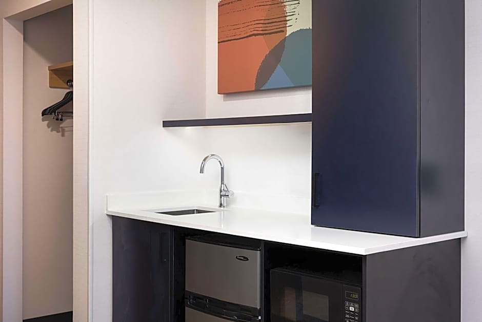 Spark by Hilton Guelph