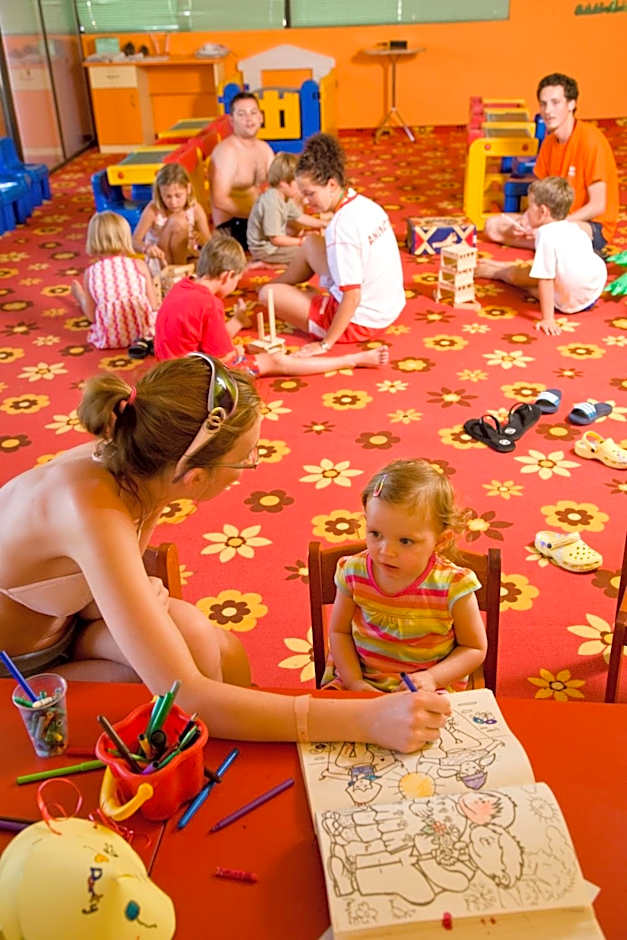 DIT Evrika Beach Club Hotel - All Inclusive