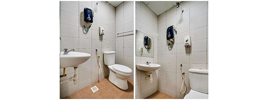 OYO 301 River Inn Hotel