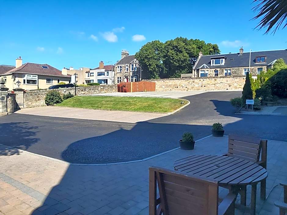 The Strathearn Hotel