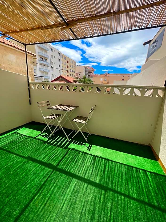 Ezz'Hotel Canet