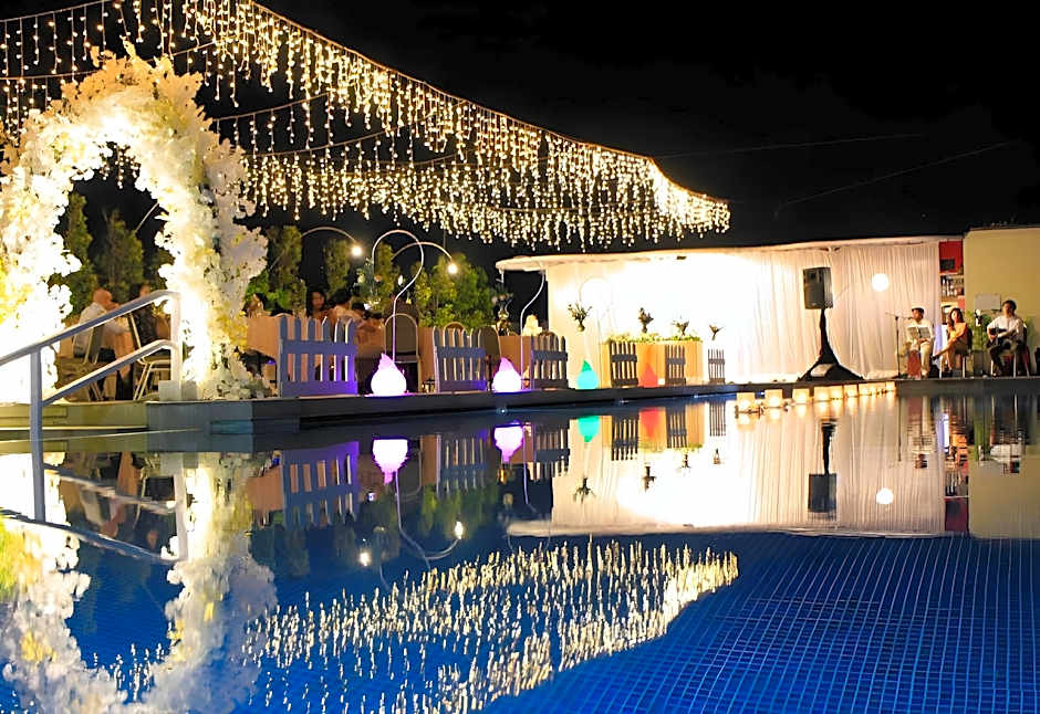 Atanaya Kuta Bali