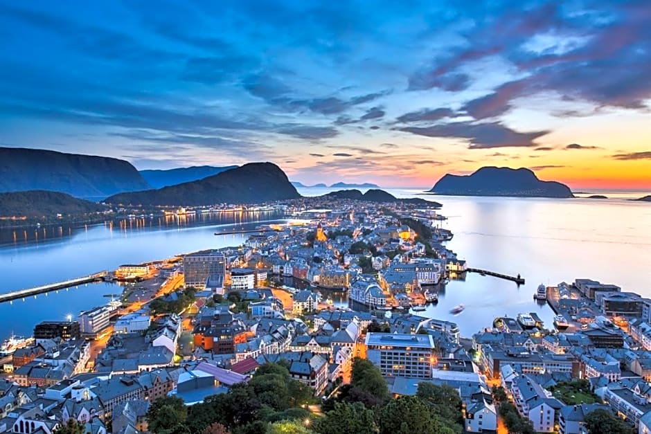 First Hotel Atlantica