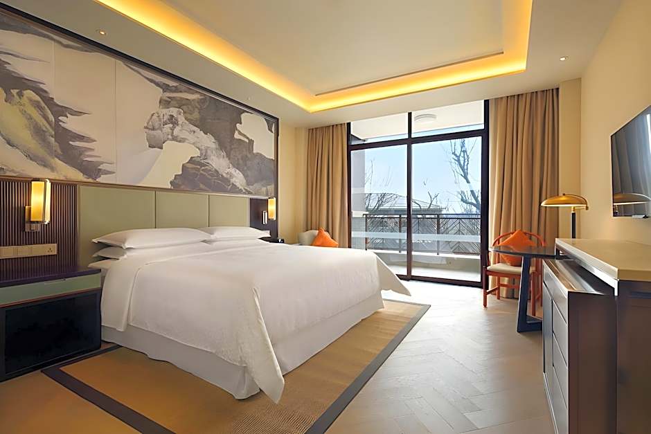 Four Points by Sheraton Chengdu, Anren