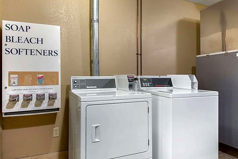 Quality Inn & Suites Lebanon I-65
