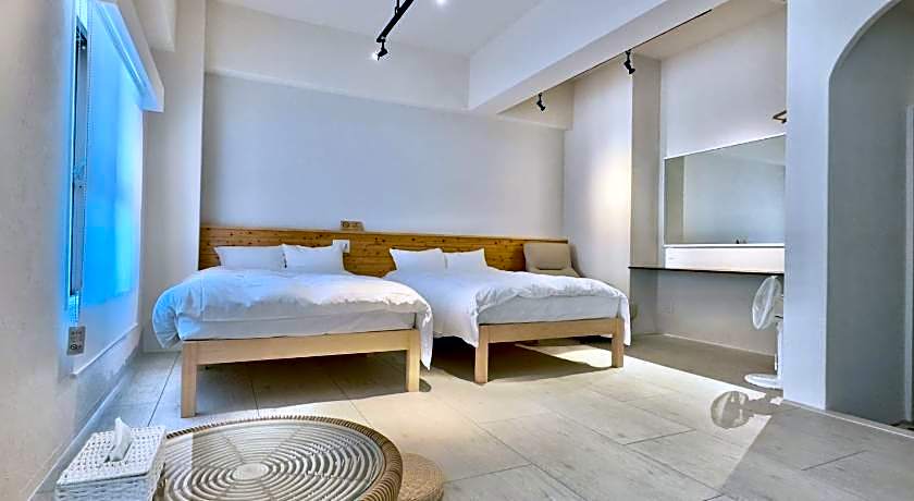 Hotel Ishigaki and Chikonkiya