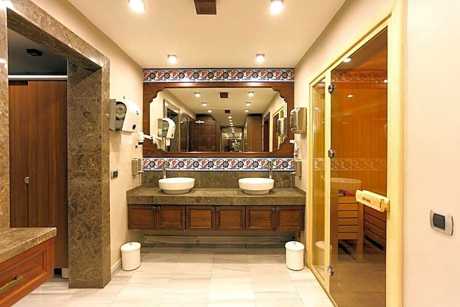 Kervansaray Thermal Hotel