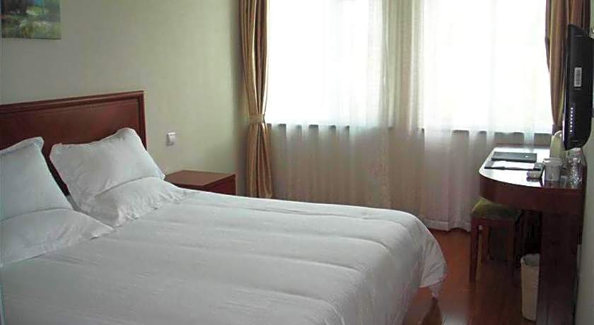 GreenTree Inn Suzhou Railway Station South Square Humble Administrator's Garden Business Hotel