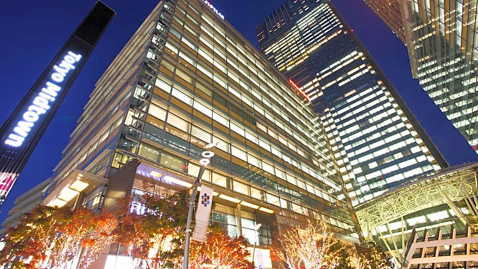 The B Akasaka