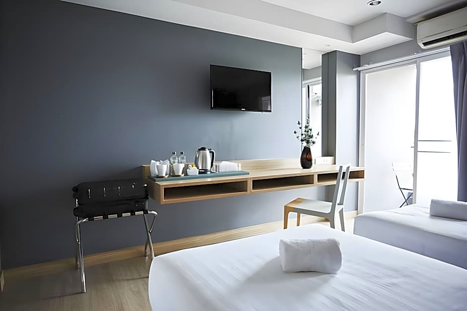 Theorie Hotel Sukhumvit 107 by SLH