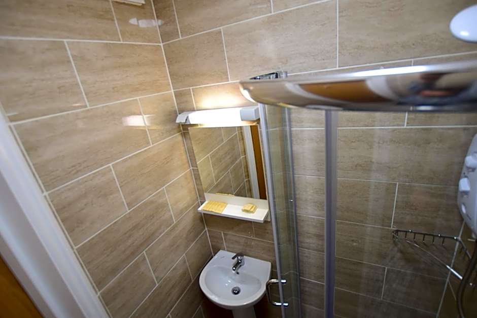 Woodlands Lodge Ilford