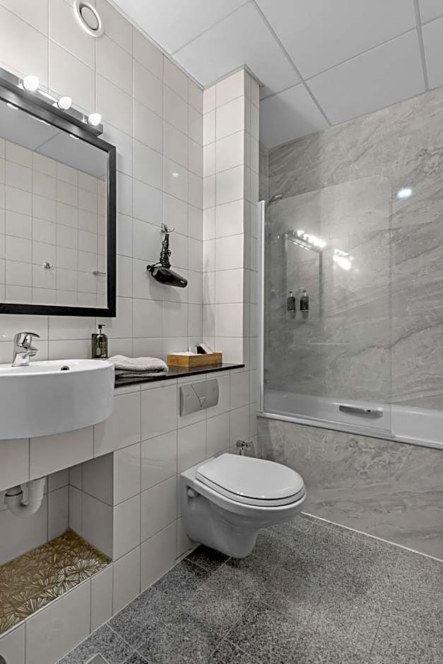 City Center Hotel