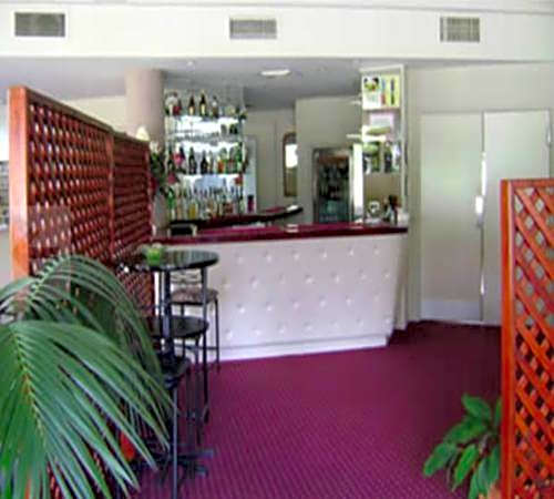 River Park Motor Inn