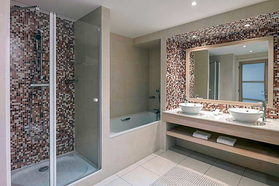 Hotel Évian-les-Bains by Leonardo Hotels