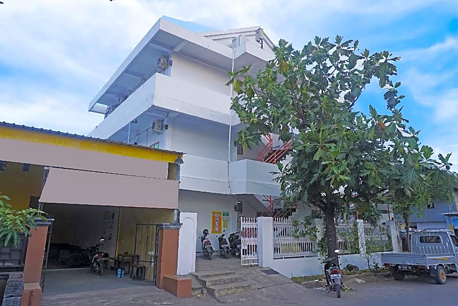 Hotel O Anggrek Homes Makassar