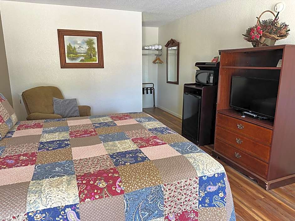 Sunset Inn and Suites
