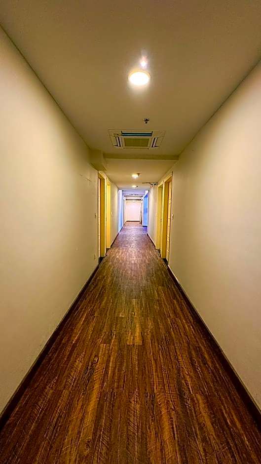 Turquoise Kharadi (A Business Hotel)
