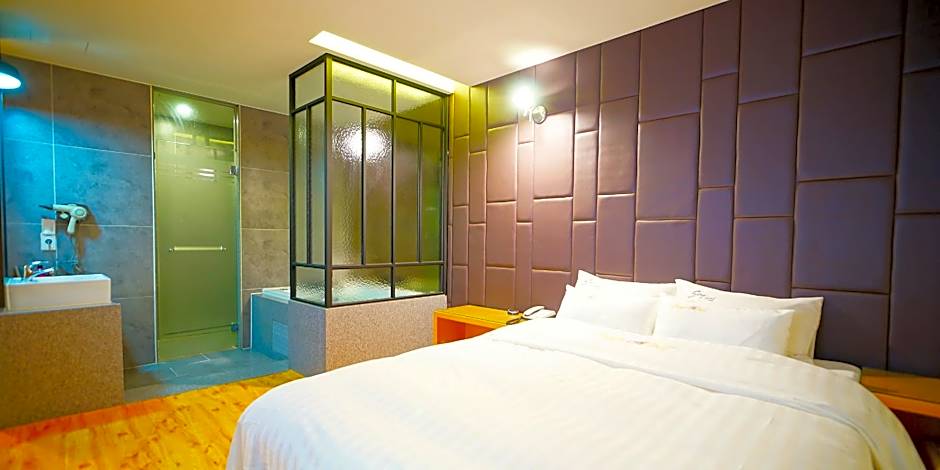 Jays Hotel