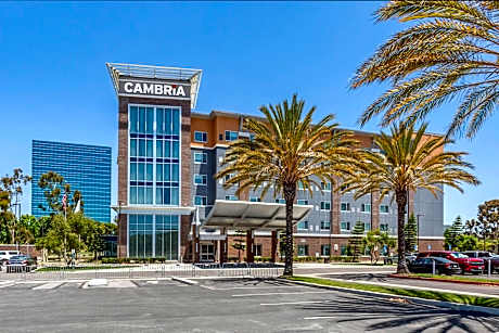 Cambria Hotel LAX