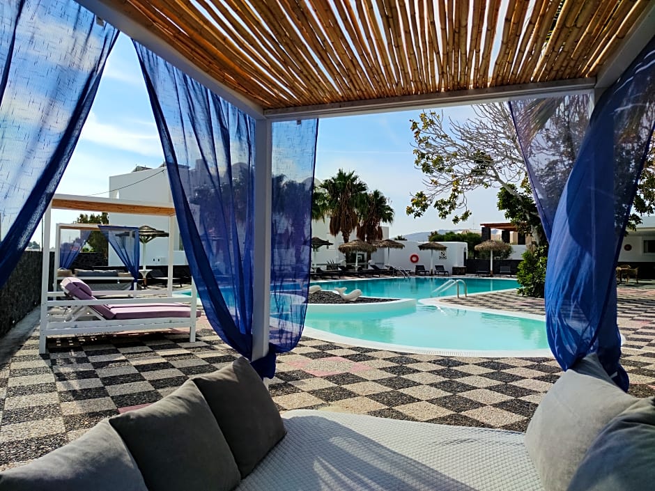 Sandy's Paradise Infinity