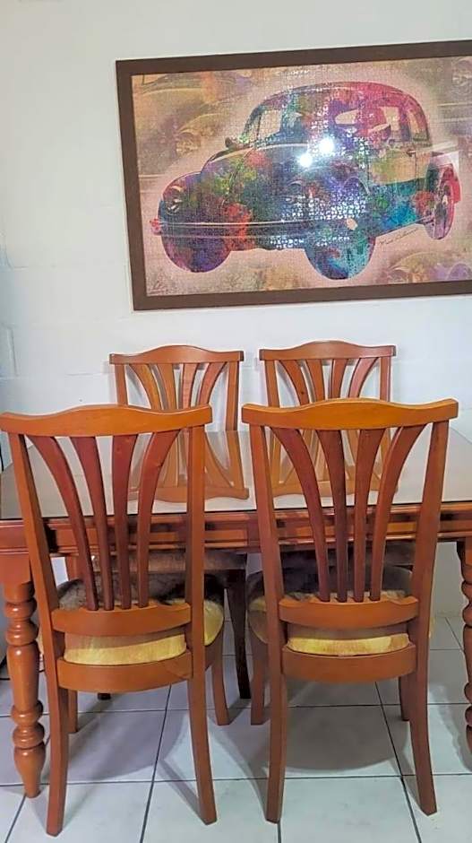 ApartamentoCentralAr CondicionadoEstacionamento