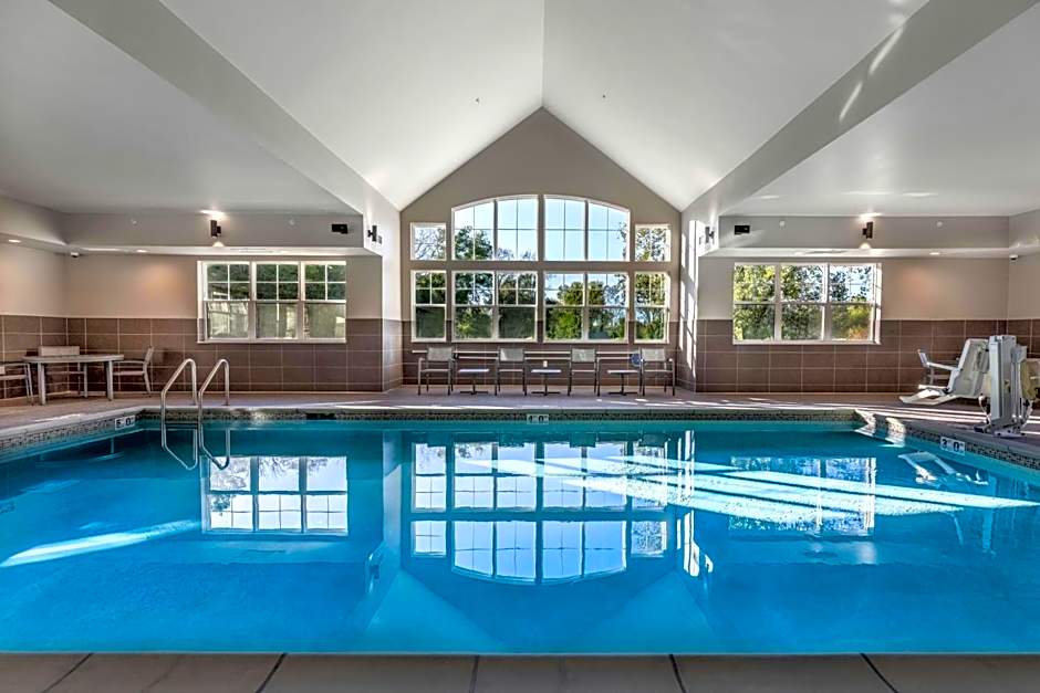 Residence Inn by Marriott Milwaukee Brookfield