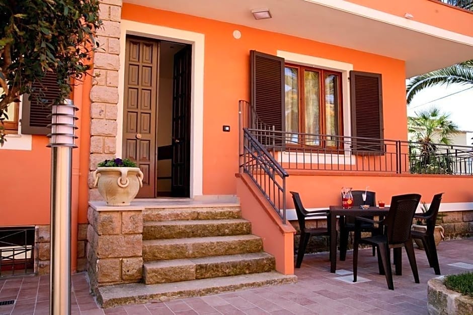 Villa Marogna Rooms And Breakfast