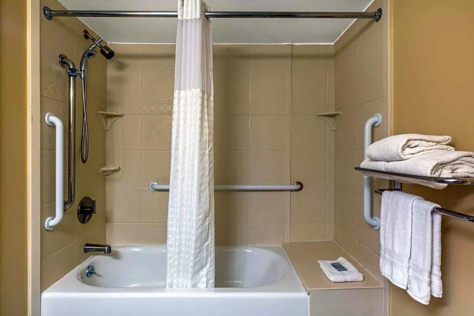 Best Western Braintree Inn