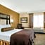 Ramada Hotel & Conference Center by Wyndham Plymouth