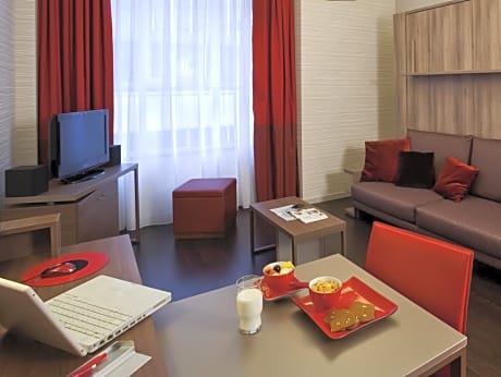 Studio for 2 people