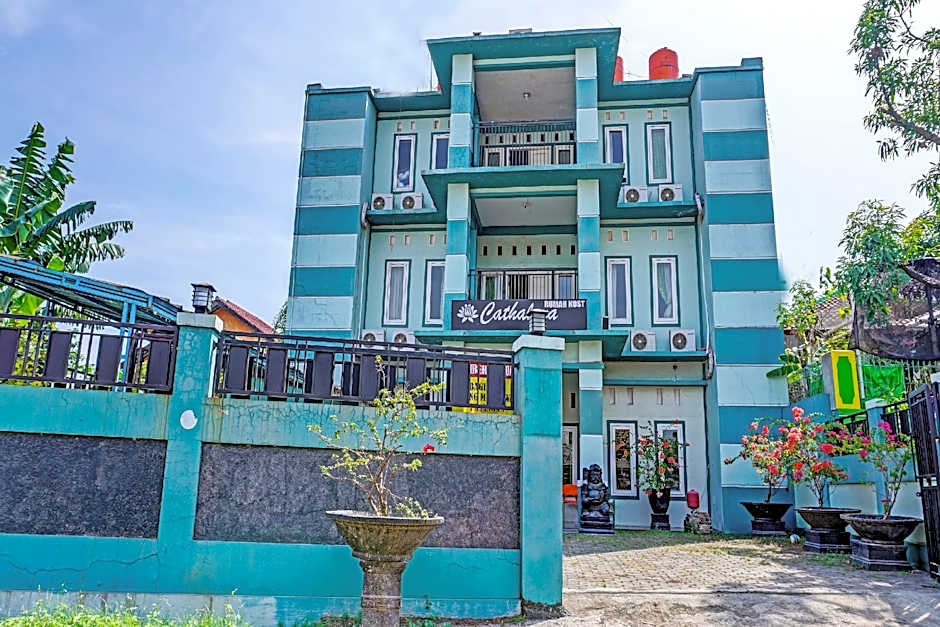 Hotel O Home Stay Elis Cateliya Syariah