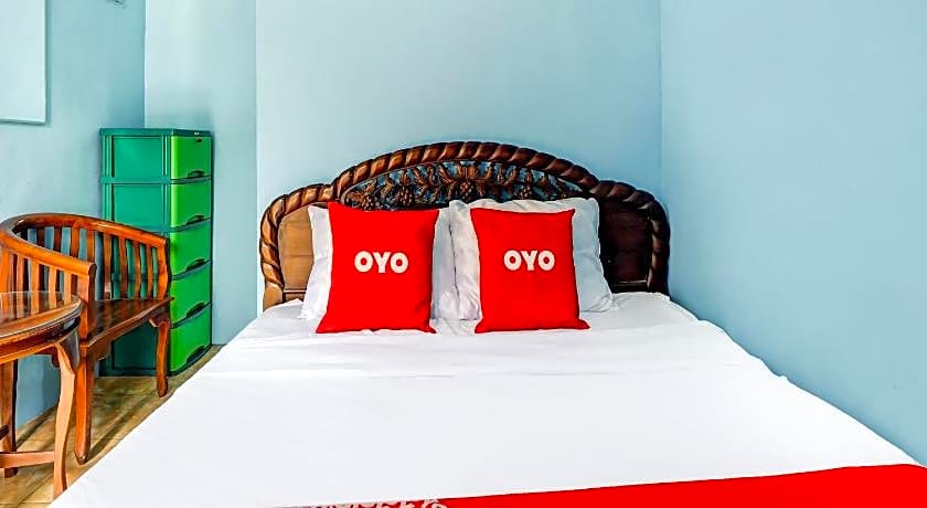 OYO Life 90879 Ara Predator Funpark