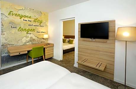 Quadruple Room with Shower