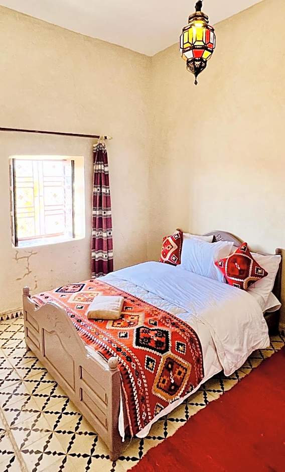 Hotel Camping Les Roses Des Dunes & Piscine