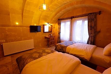 Economy Double or Twin Room