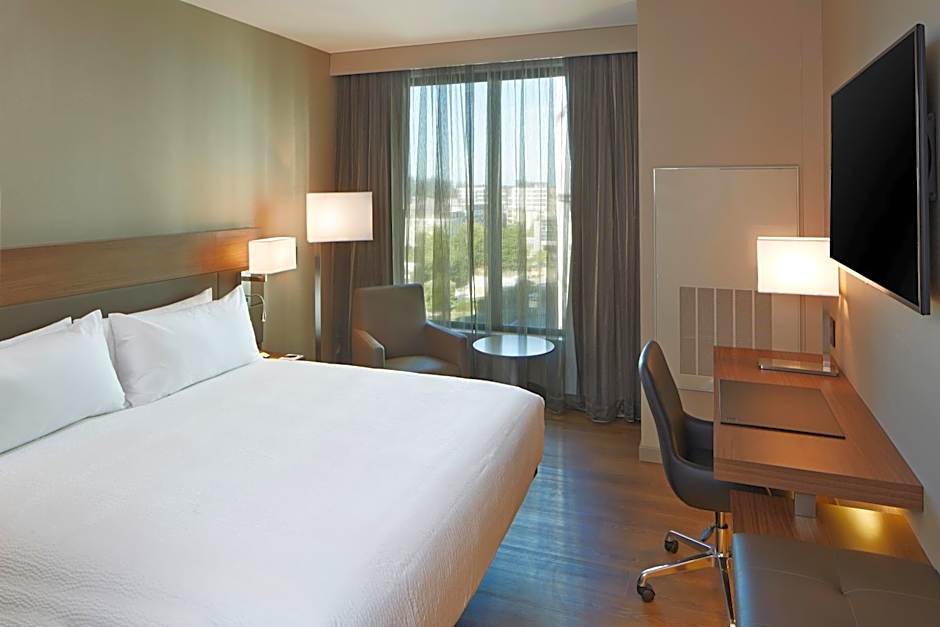 AC Hotel by Marriott Seattle Bellevue/Downtown