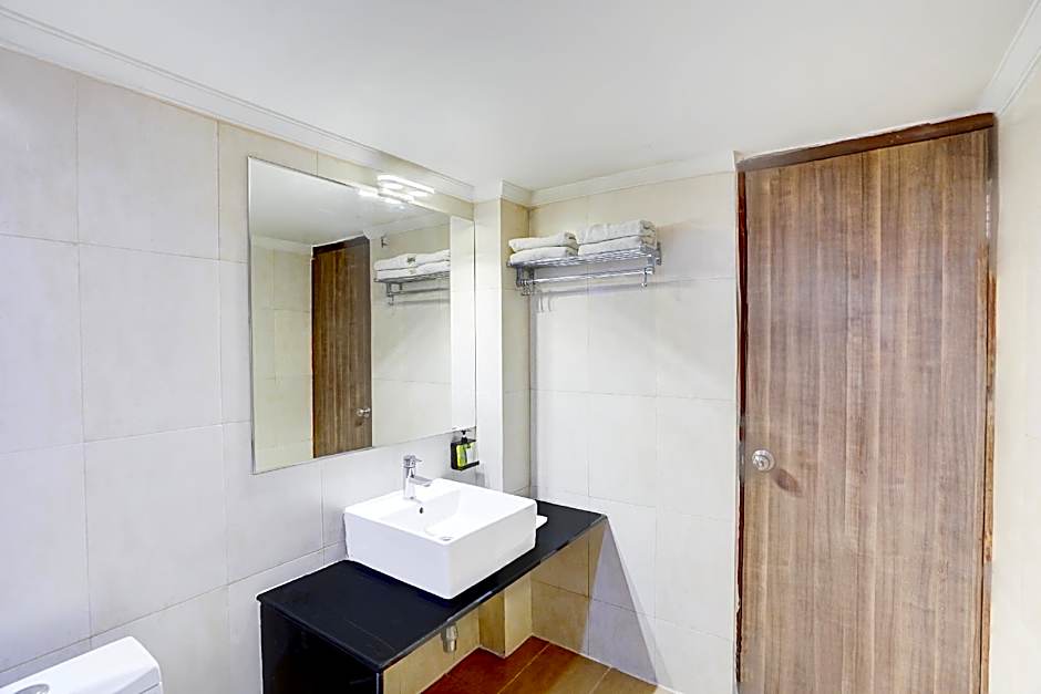 Palette Hotel Nisarga by Sunday Bhopal