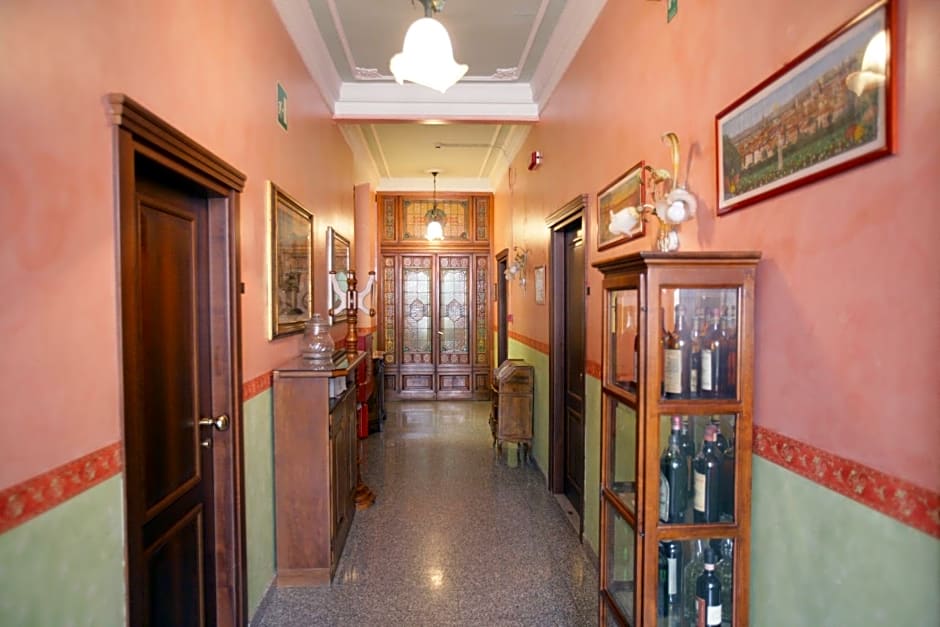 Hotel Desiree
