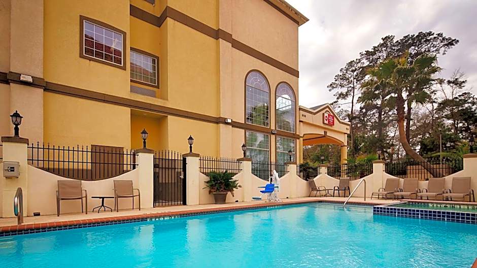 Best Western Plus New Caney Inn & Suites